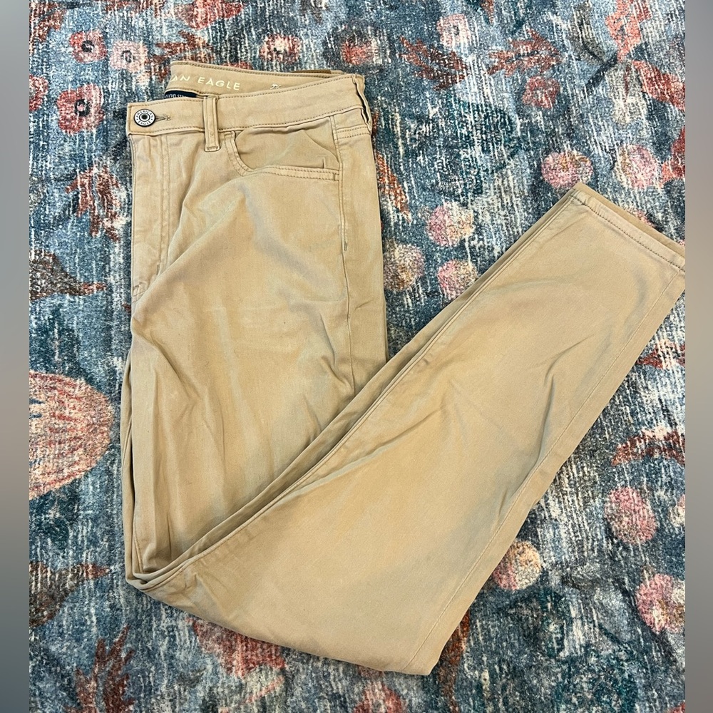 American Eagle Khaki Pant